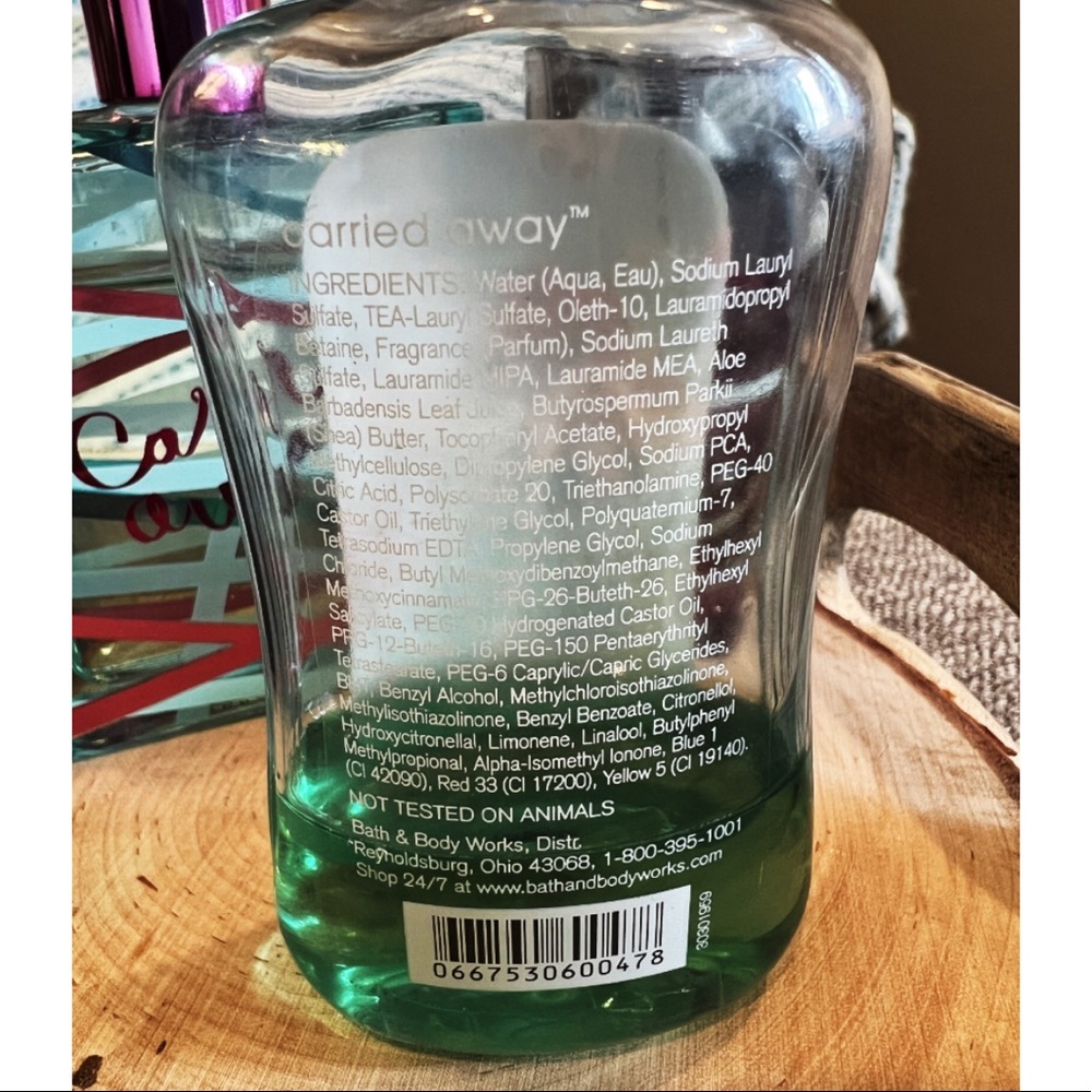 Bath&Bodyworks Carried Away eau du toilette, RARE + body spray and shower gel - Picture 8 of 10